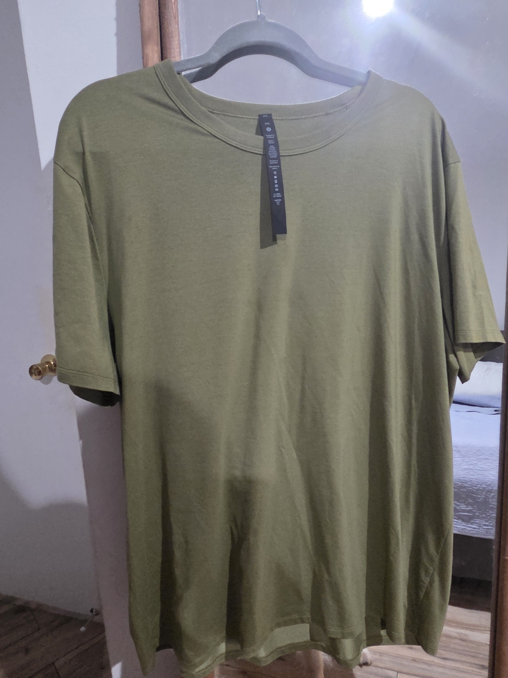 lululemon athletica Green Short Sleeve Crew Tee